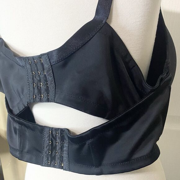 Ashley Stewart Butterfly Underwire Padded Bra Double Closure Size 42DDD Black - Picture 9 of 15